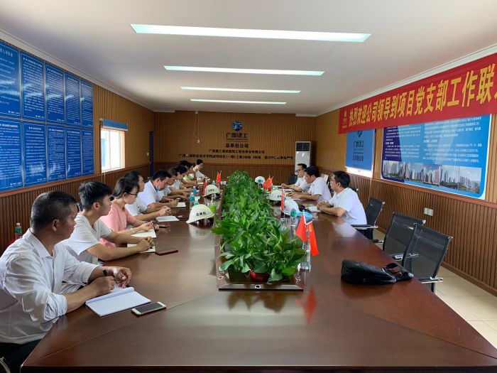 党课现场。。。。。。。。蔡怡灵 摄.jpg