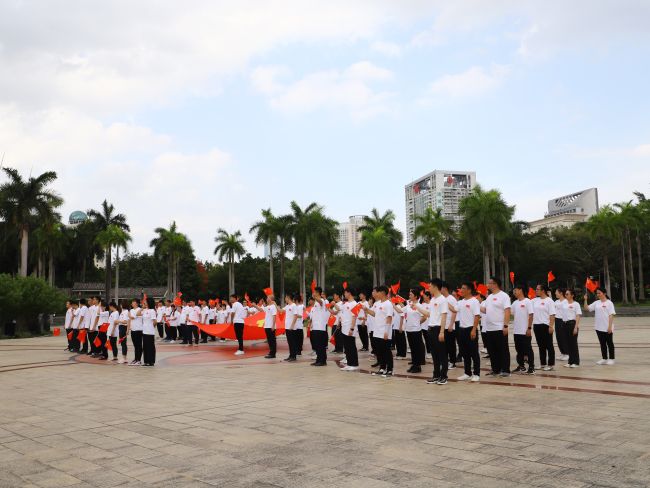 拍摄现场。。。。。。ńㄍ迹 (2).jpg