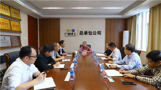 会议现场。。。。。。。谭龙 摄（建图）.jpg