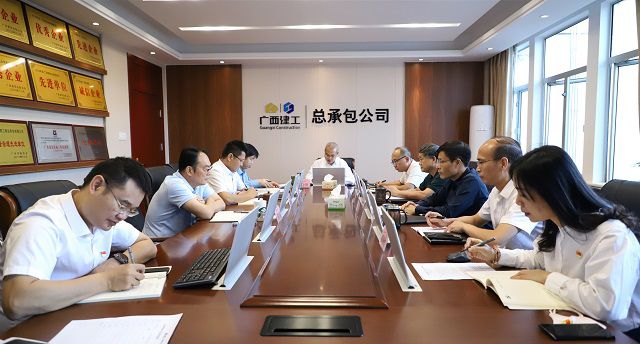 1667220543947774.jpg 会议现场摄(建图).jpg