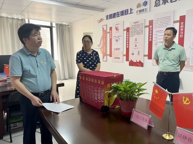 查抄现场！！！。。ńㄍ1）。。。。。。卢丽君摄.JPG