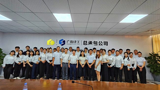 4合影。。。。。。。。林成斌 摄（建图）.jpg