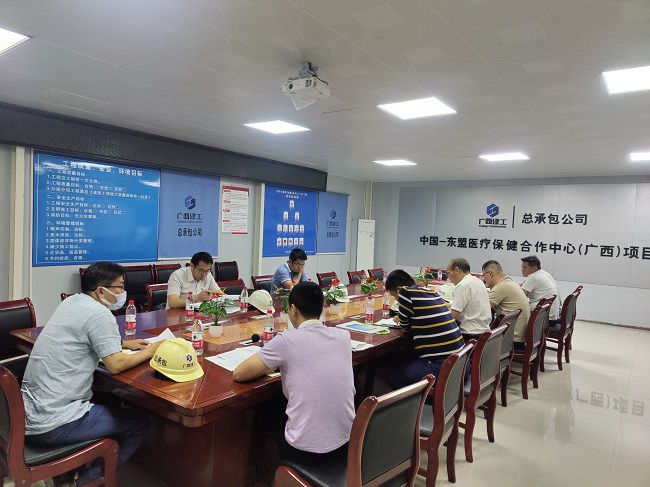 会议现场。。。。。。。。卢文清 摄（建图）.jpg