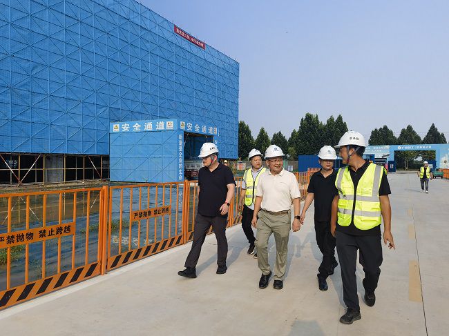 查抄现场。。。。。。。杨醒晨 摄（建图）.jpg