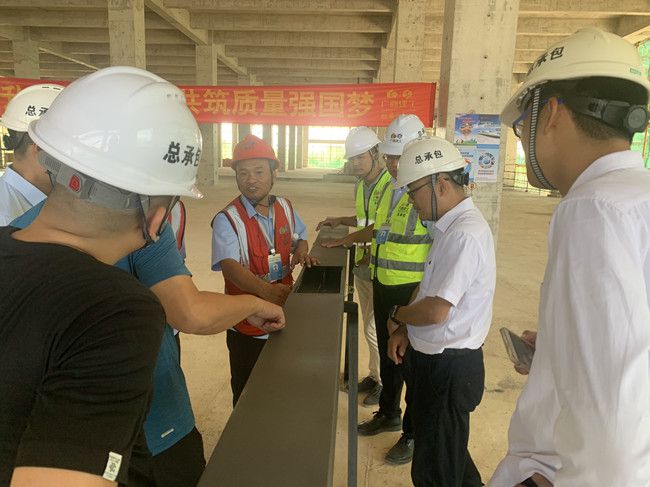观摩会现场。。。。。。（建图）.jpg