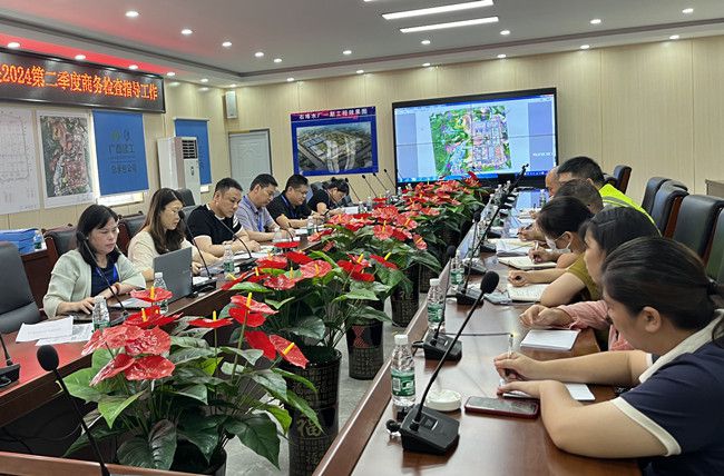 查抄反馈会现场。。。。。梁海燕摄（建图）.jpg