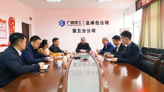 座谈现。。。。。。。ńㄍ迹1.jpg