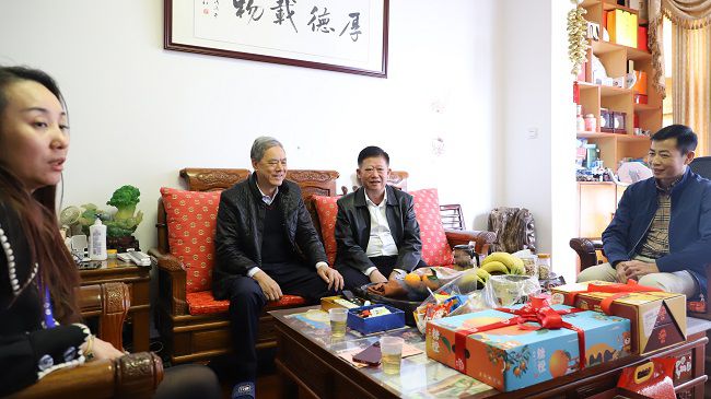 慰问现。。。。。ńㄍ迹.jpg